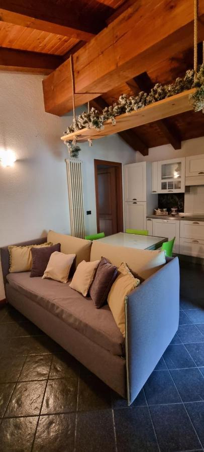 Piccola Mansarda Lägenhet Aosta Exteriör bild